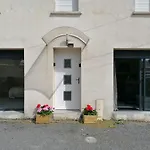 Les Mouettes Duplex Independant Dans Maison Spacieux Petite Vue Sur Des Belle Terrasse Amenagee En Hauteur Pres Omaha Et Bayeux 800 M Et 300 M Superette Apartman *