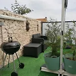 Apartman Les Mouettes Duplex Independant Dans Maison Spacieux Petite Vue Sur Des Belle Terrasse Amenagee En Hauteur Pres Omaha Et Bayeux 800 M Et 300 M Superette *