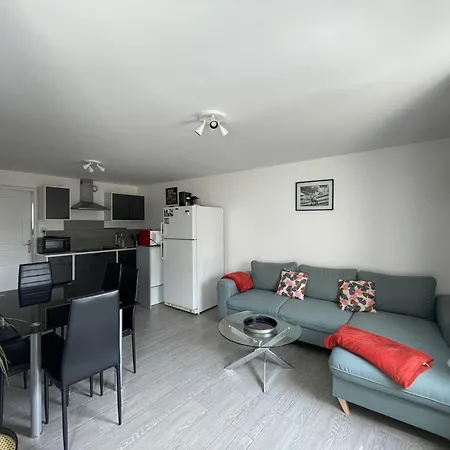 Duplex Rénové Belle Terrasse Aménagée Près Omaha Et Bayeux Appartement