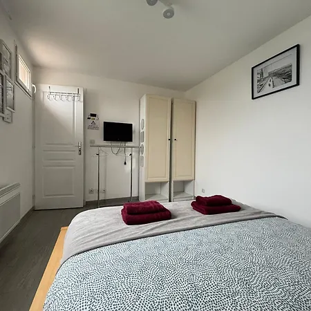 Duplex Rénové Belle Terrasse Aménagée Près Omaha Et Bayeux