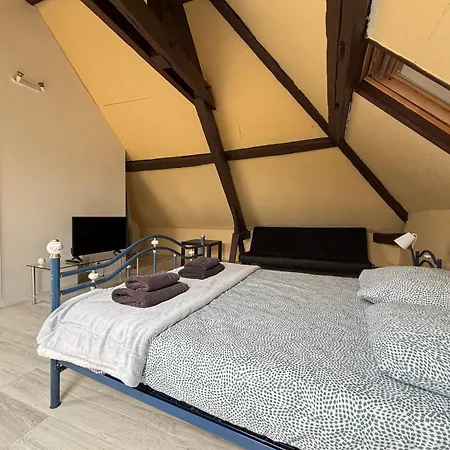 Duplex Rénové Belle Terrasse Aménagée Près Omaha Et Bayeux *