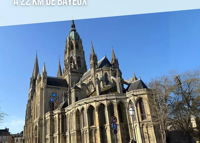 Les Mouettes Duplex Independant Dans Maison Spacieux Petite Vue Sur Des Belle Terrasse Amenagee En Hauteur Pres Omaha Et Bayeux 800 M Et 300 M Superette
