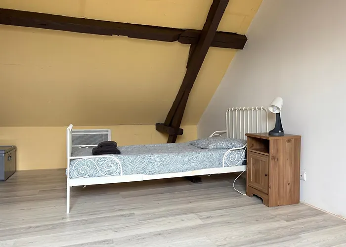 Les Mouettes Duplex Independant Dans Maison Spacieux Petite Vue Sur Des Belle Terrasse Amenagee En Hauteur Pres Omaha Et Bayeux 800 M Et 300 M Superette דירה ויירוויל-סור-מר