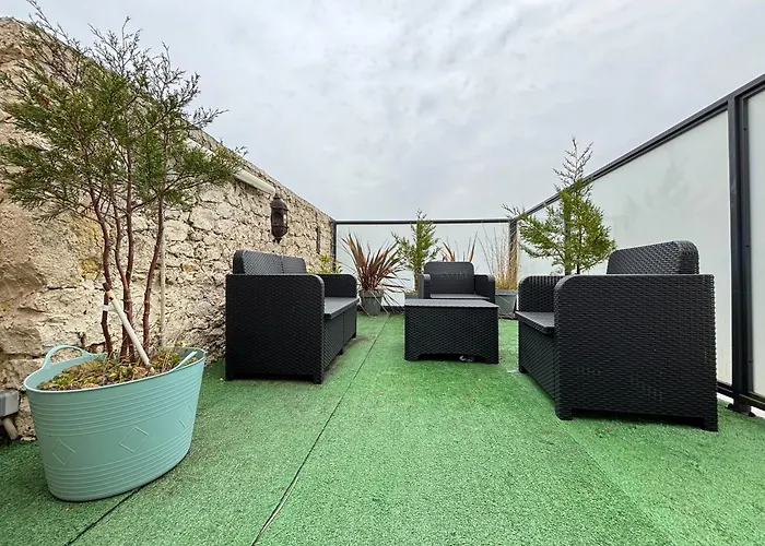 Apartamento Les Mouettes Duplex Independant Dans Maison Spacieux Petite Vue Sur Des Belle Terrasse Amenagee En Hauteur Pres Omaha Et Bayeux 800 M Et 300 M Superette Vierville-sur-Mer